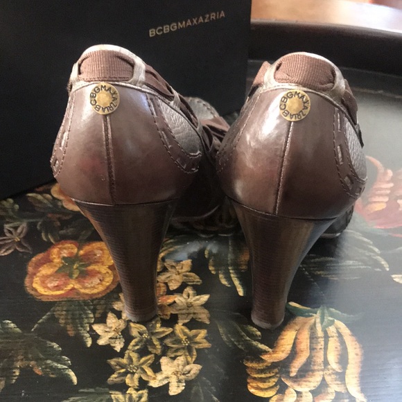 BCBG MAX AZRIA TAMID-OG High Heels 8.5 - Picture 4 of 15